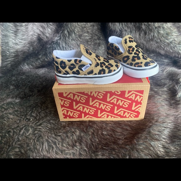 baby vans leopard print